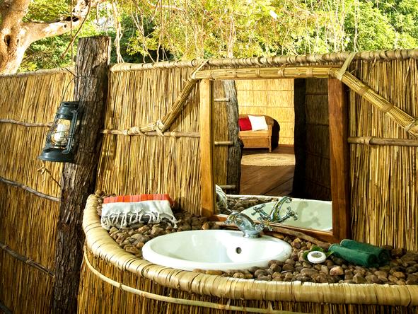 Nsolo Bush Camp - bathroom